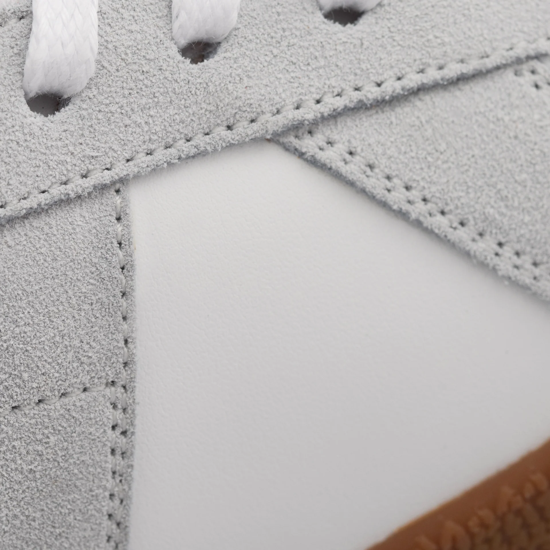 Morgen Trainers - Leather/Suede - Gum Sole - Women's - Image 20